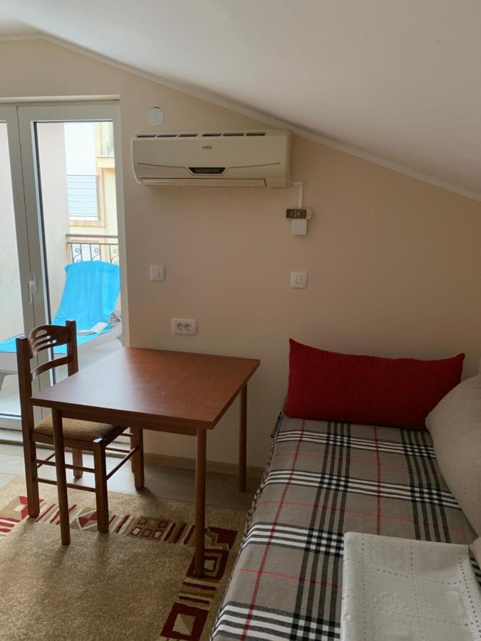 Villa Alla Bed And Breakfast Herceg Novi Exterior foto